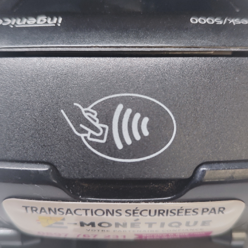 signes qui nécessitent un remplacement du bouton de capot papier du desk 5000