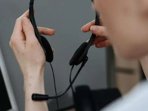 Support technique monétique 24h/24 et 7j/7 pour commerçants