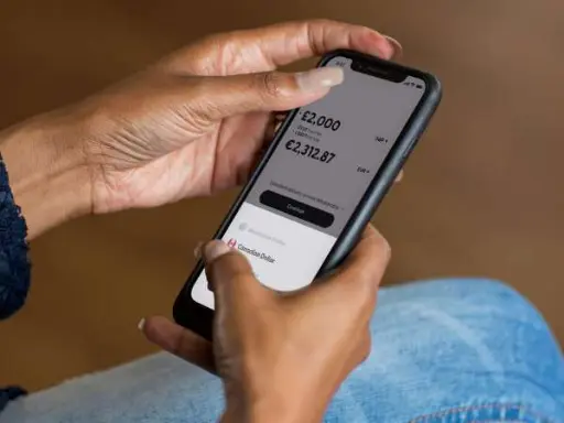 Interface de suivi des transactions et portail monétique en ligne