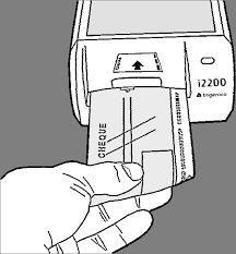Chèque de test avec un lecteur de cheque Ingenico i2200